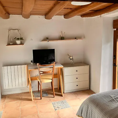 Maderavieja - Piscina & Jacuzzi Nyaraló *