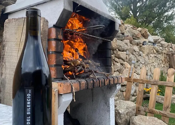 Maderavieja - Piscina & Jacuzzi Hébergement de vacances *