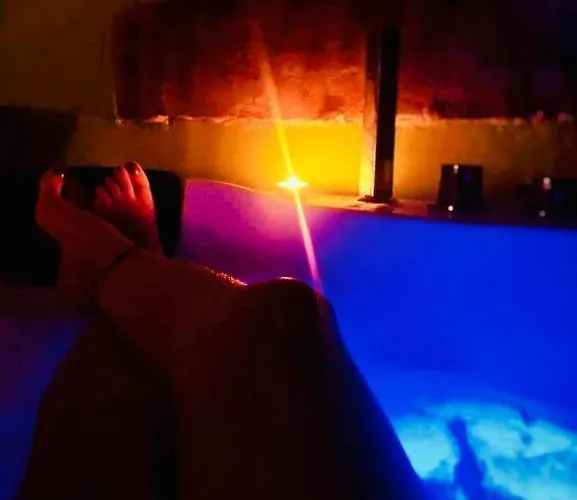 Holiday home Maderavieja - Piscina & Jacuzzi Amavida